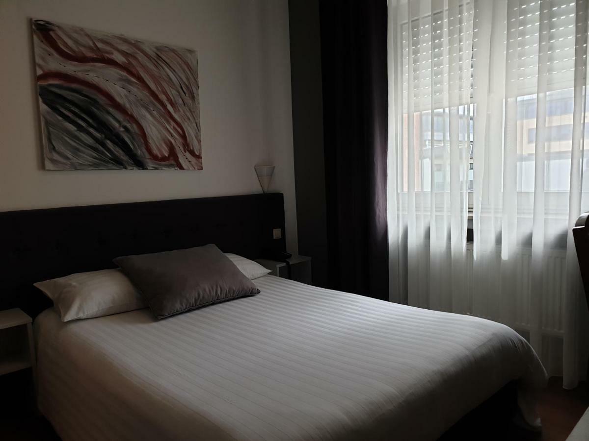Yasha Hotel ลักเซมเบิร์ก ภายนอก รูปภาพ